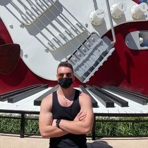 Meet your Posher, Cody